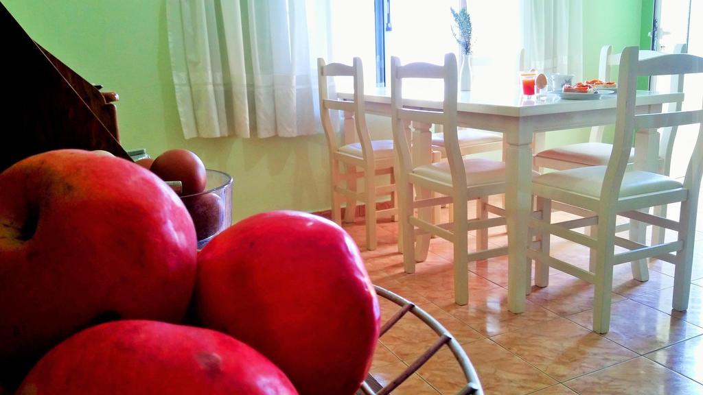 Beleri House Hotel Himarë Eksteriør billede